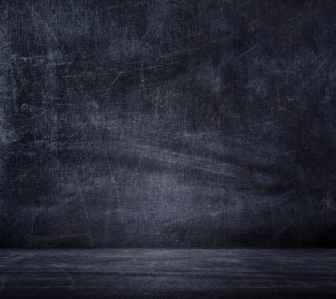 Beton duvarlı, gri arka planı olan boş bir oda. Stüdyo için oda.