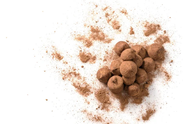 Tartufi Cioccolato Ricoperti Cacao Isolato Sfondo Bianco Messa Fuoco Selettiva — Foto Stock