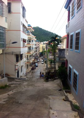 Eski şehrin dar sokakları