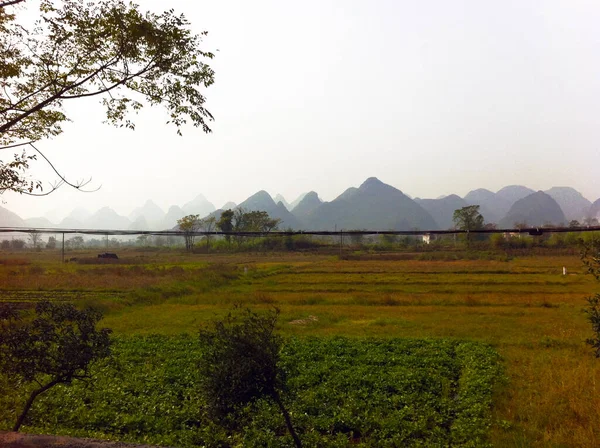 Panoramatický Výhled Krajinu Krasových Hor Okrese Yangshuo — Stock fotografie