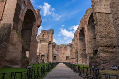 Roma 'nın tarihi merkezinde Caracalla Hamamları (Terme di Caracalla)