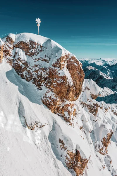 Summit Kříž Východním Summitu Zugspitze Bavorsko Německo — Stock fotografie