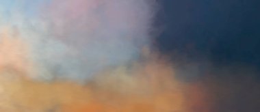 Gerçeküstü Bulanık Sanatsal Görüntü Renkli Arkaplan Bulanık Arkaplan Bulutlu Bulutlar