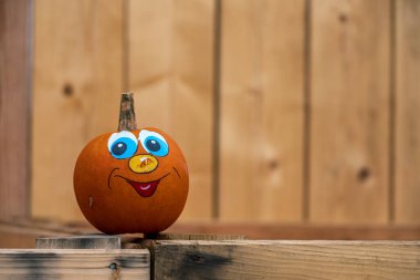 Kutuda kabak suratlı