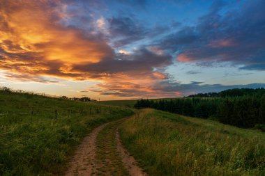 Sonbaharda şömine ışığı, Moselle Almanya
