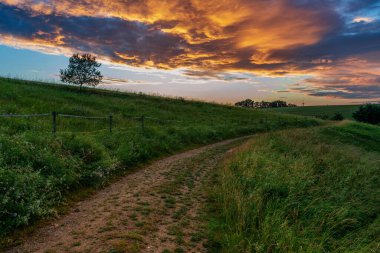 Sonbaharda şömine ışığı, Moselle Almanya