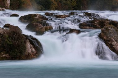 Rhine Falls, İsviçre.