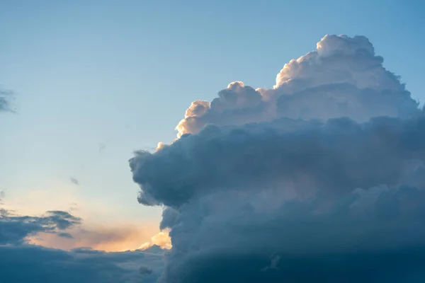 Formação Nuvens Pôr Sol Verão — Fotografia de Stock