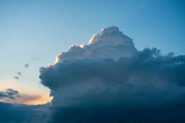 Formação Nuvens Pôr Sol Verão — Fotografia de Stock