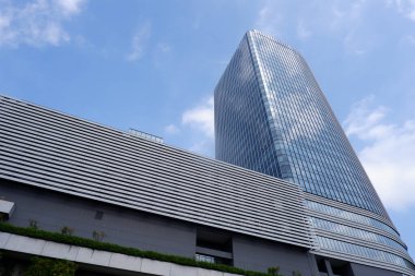 Ofis ve alışveriş merkezi