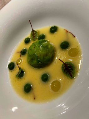 Lahanalı balık çorbası.