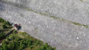 Kurumsal sunumlar, reklamlar, reklamlar, belgesel, film, gösteriler ve diğer medya projeleri için Hava Görüntüleri.