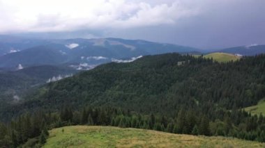 Kurumsal sunumlar, reklamlar, reklamlar, belgesel, film, gösteriler ve diğer medya projeleri için Hava Görüntüleri.