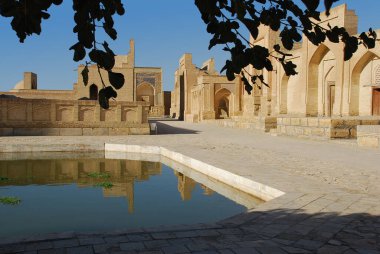 Buhara yakınlarındaki Sumitan köyündeki Chor-Bekr şehir mezarlığı. Özbekistan