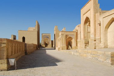 Buhara yakınlarındaki Sumitan köyündeki Chor-Bekr şehir mezarlığı. Özbekistan