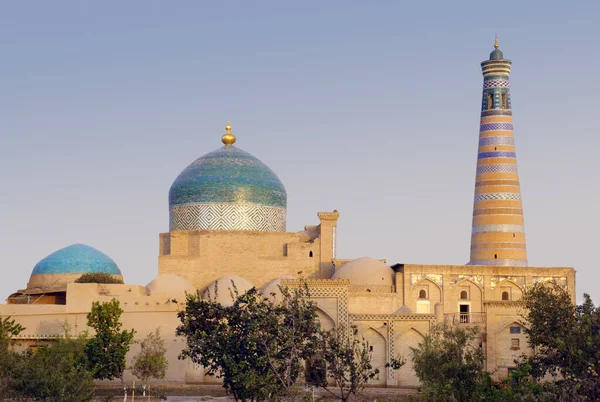 Islam Khoja Madrasah Minaret Dusk Khiva Uzbekistan — Stock Photo, Image