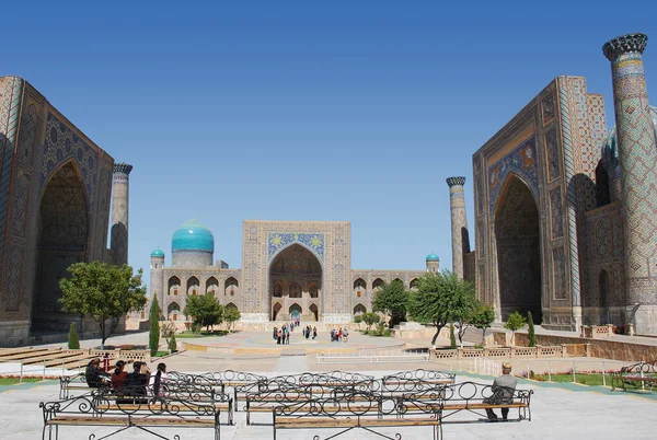 Registan Square Madrasah Ulugbek Sherdor Och Tilla Kari Samarkand Uzbekistan — Stockfoto