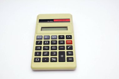Temel işlemleri olan hesap makinesi