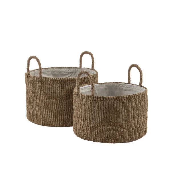 Yuvarlak sepetler ve doğal abakalar. izole edilmiş beyaz arkaplan