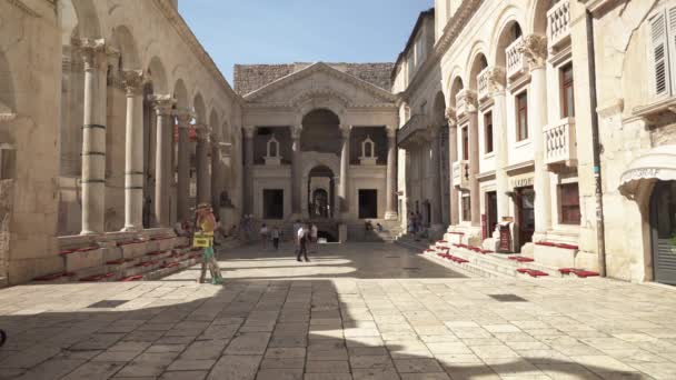 크로아티아 2022 크로아티아 스플릿에 디오클레티아누스의 궁전에 위풍당당 — 비디오