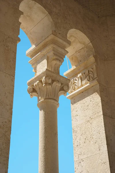 Розділити Хорватію Травень 2022 Року Колона Дзвіниці Діоклетіанському Палаці Спліт — стокове фото