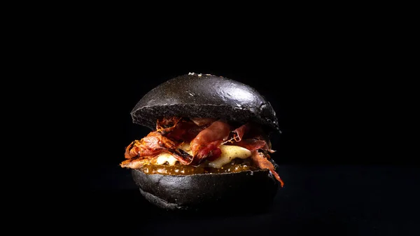 Hamburger Black Bread Black Background — ストック写真