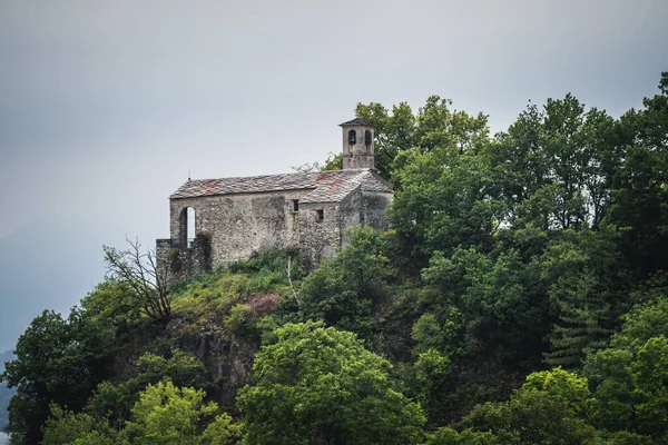 Pitoresco Porto Pino Lago Maggiore — Fotografia de Stock