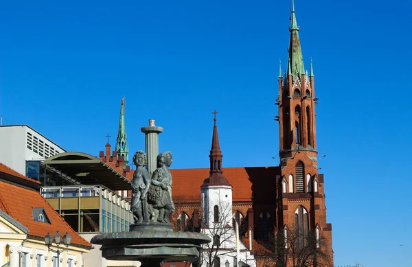 Bialystok Poland Une Fontaine Dans Centre Ville Avec Cathédrale Farna — Photo