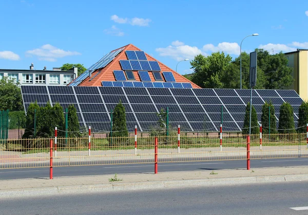2022 Bialystok Poland Panneaux Voltaïques Présents Dans Ville — Photo