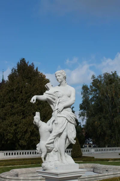 2022 Bialystok Poland Sculpturee Apfrodite Dans Parc Ville Automne — Photo