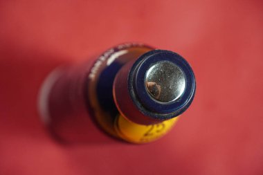 Parfüm Şişesi resmi kapat