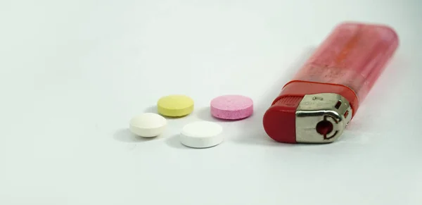 Prescription Médicaments Pour Traitement Des Médicaments Avec Briquet — Photo