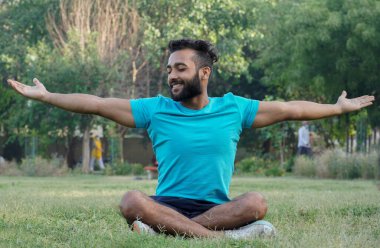 Sabah Park 'taki genç adam, Egzersiz İçin Motive Edildi