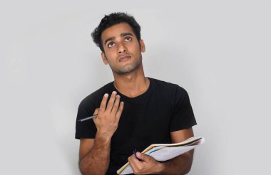 Genç bir Kolaj öğrencisi tanrıya bir şey soruyor.