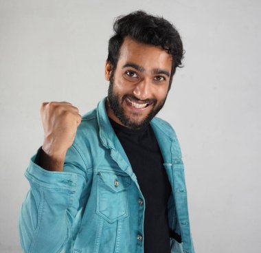 Hintli çocuk imajı motivasyonlu ve başarılı.