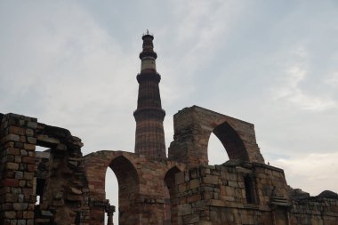 Kutub Minar- Kutup Minar Yolu, Delhi görüntüsü