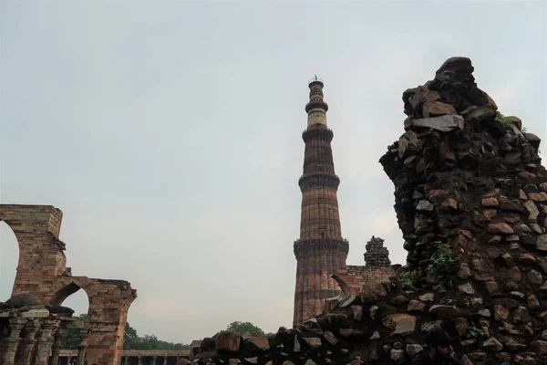 Vista Qutub Minar Qutab Minar Road Delhi Imagen Viaje Imagen —  Fotos de Stock