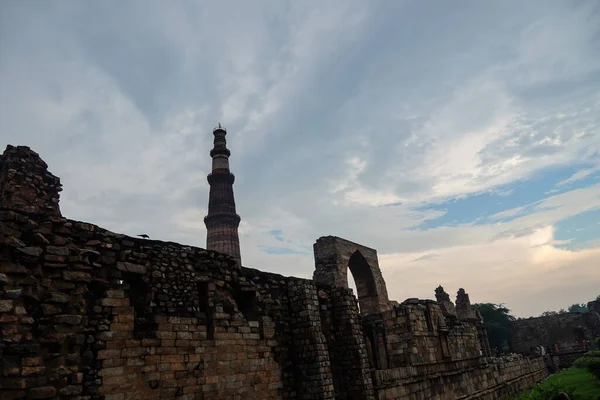 Blick Auf Das Qutub Minar Qutab Minar Road Delhi Bild — Stockfoto