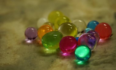 kristal renk topları resim hd