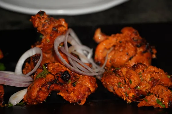 Huhn Tikka Mit Zwiebeln Indische Lebensmittel Bilder — Stockfoto