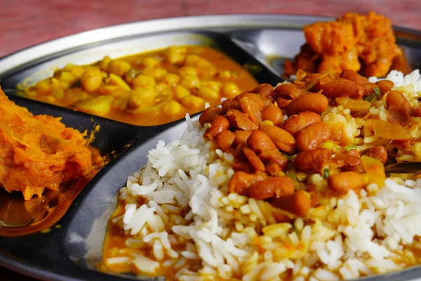 Indische Lokale Lebensmittel Thali Geschäft — Stockfoto