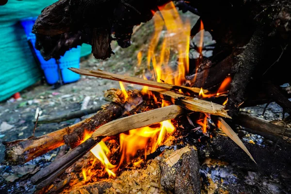 Ahşap Ateş Görüntüsü Soğuk Oturum — Stok fotoğraf