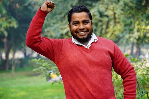 Joven Indio Feliz Imágenes Alta Definición — Foto de Stock