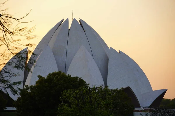 Świątynia Lotosu Znajduje Się New Delhi Indie Jest Dom Bahai — Zdjęcie stockowe
