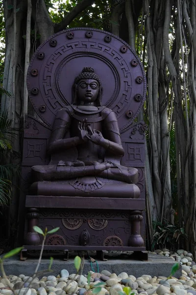 Статуя Будды Буддийских Памятников Санчи Саачи Ступ — стоковое фото