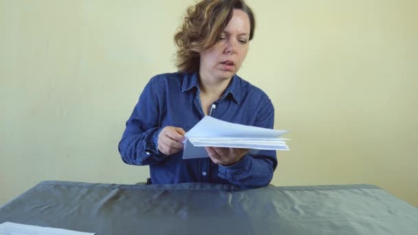 Forty Year Old Woman Denim Shirt Sitting Table Working Papers — Stockvideo