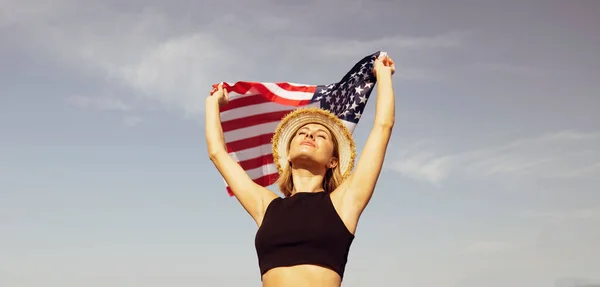 Bottom View Young Woman Wearing Flag Hat Flag Day American — Stock Photo, Image