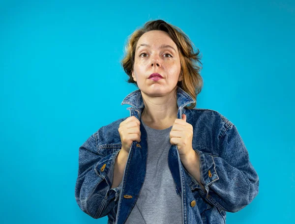 Portrait Cute Woman Denim Jacket Isolated Blue Background Adult Woman — Fotografia de Stock