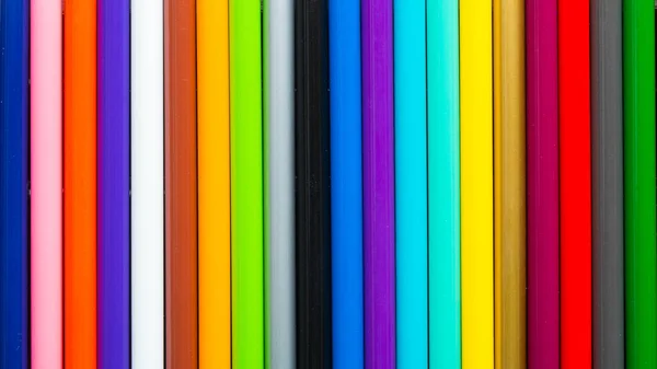 Gekleurde Potloden Geïsoleerd Een Witte Achtergrond Close — Stockfoto
