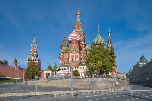 Cathedral Intercession Most Holy Theotokos Moat Basil Cathedral Spasskaya Tower — Stock Photo, Image